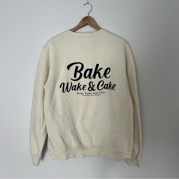Wedding Cake Wake Bake and cake long sleeve sweater size xl 100% cotton unisex - Picture 2 of 14